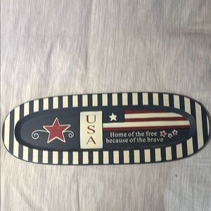Patriotic Oval Wall Plaque - Red, White, and Blue